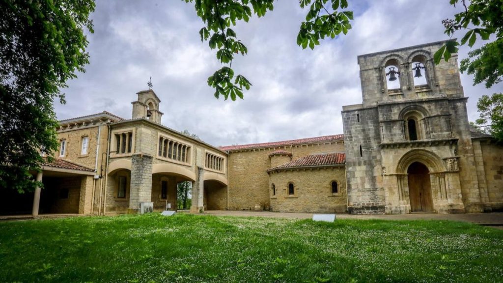 santuario-estibaliz-vitoria-monjas-peregrinas-eucaristia-kh0E-U2001549867851WH-1200x840@ElCorreo